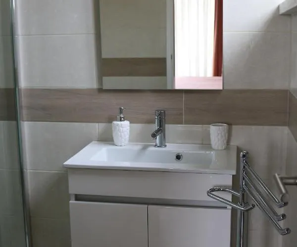 Dom wakacyjny Casa Buzina *